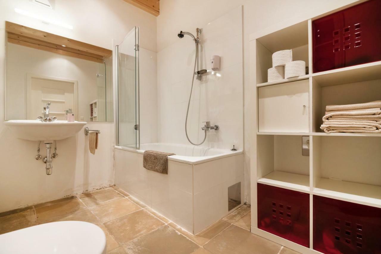 Sunny Apartments Wina Bagian luar foto