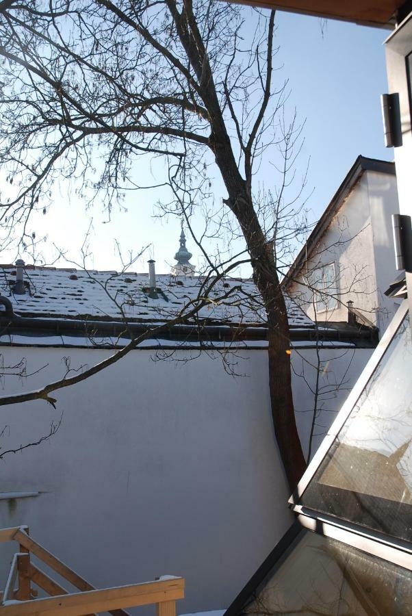 Sunny Apartments Wina Bagian luar foto